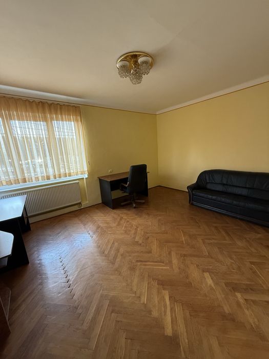 Оренда кімнат для офісу