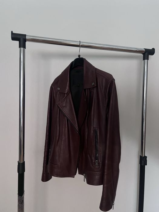 Шкіряна класична куртка від масімо дутті