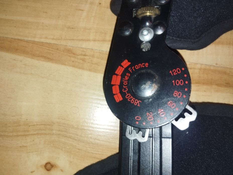 2 ortezy kolanowe SOBER 1 XL Francja i druga BREG TSCOPE  uszkodzona