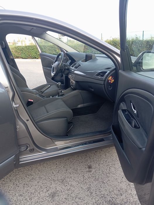 Renault Mégane Sport Tourer Limited 1.5 dCi APENAS 140000km