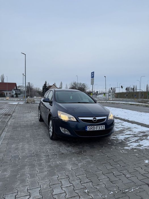 Opel Astra Opel Astra J 1.4 Turbo 2012 Benzyna + LPG