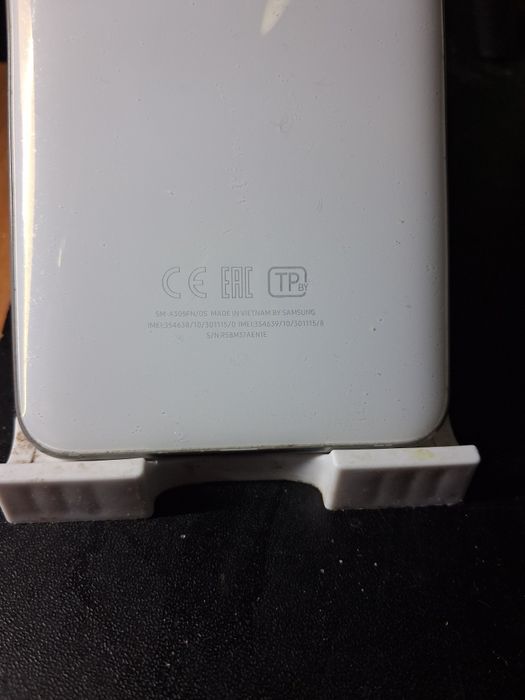 полностью рабочий Samsung A30 белый