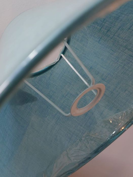 Abajour azul novo e usados.