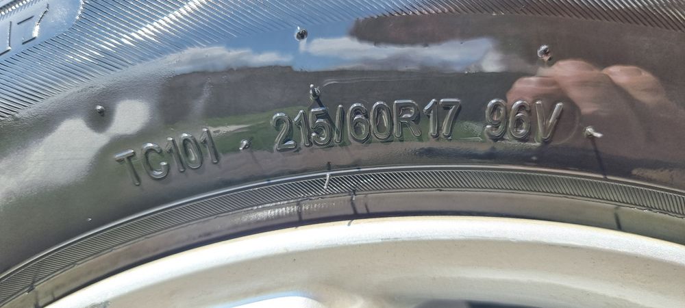 Диски колёсные R17 Mercedes-Benz с летней резиной.