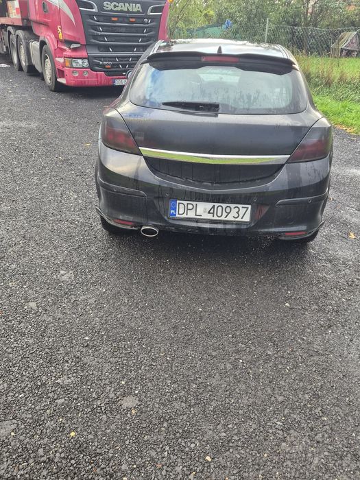 Opel astra  1.8 GTC
