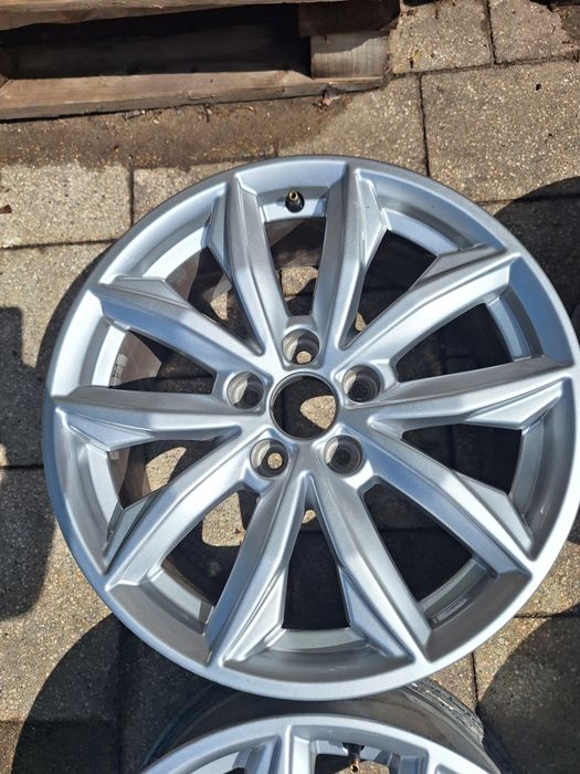 Alufelgi Audi Q5 A4 B8 17 cali