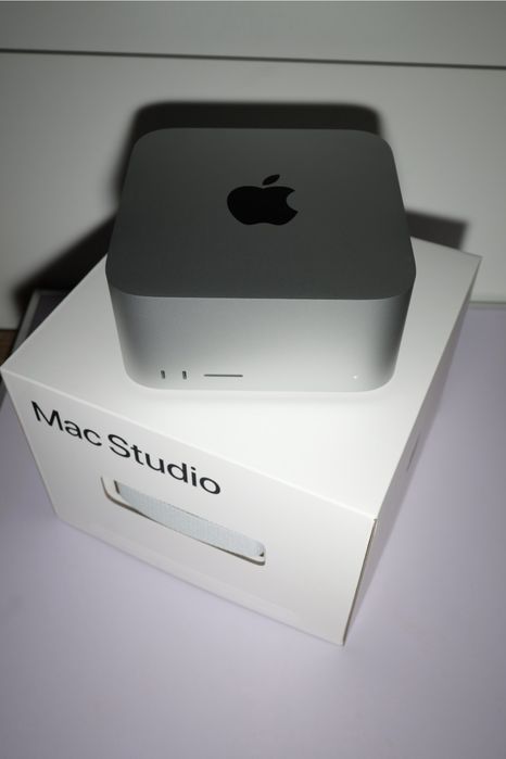 Apple Mac Studio M4 Max 16/40, 64GB RAM, 1TB SSD – Silver, stan bardzo dobry, Wrocław