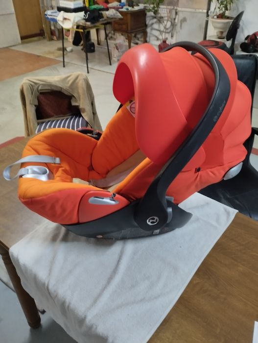 Ovo de Bebé CYBEX com Isofix