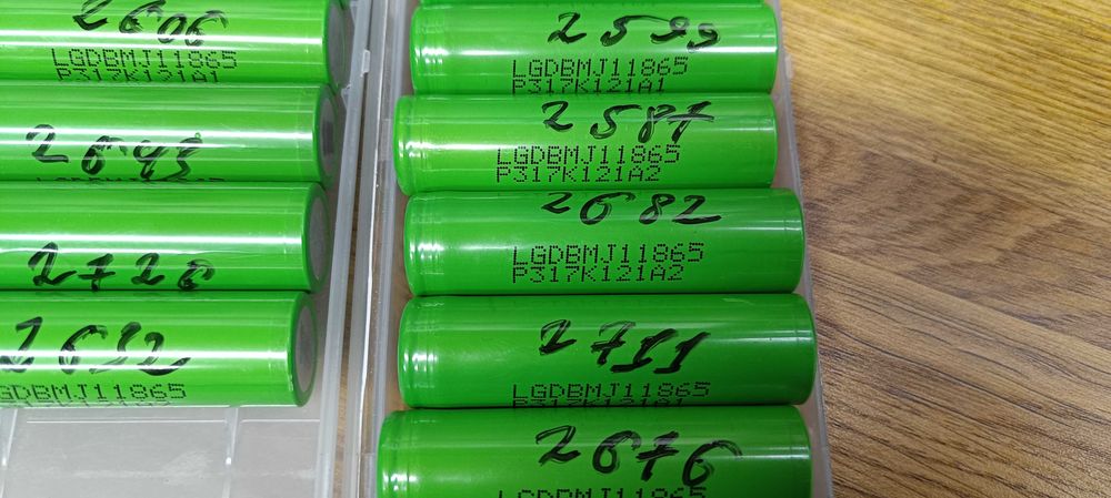 Акумулятори LG 18650 Li-Ion -LGDBMJ11865 (2200-2600mAh)