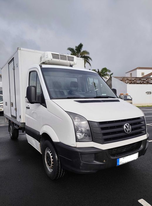 Volkswagen Crafter 2.0TDI c/caixa isotérmica 2013