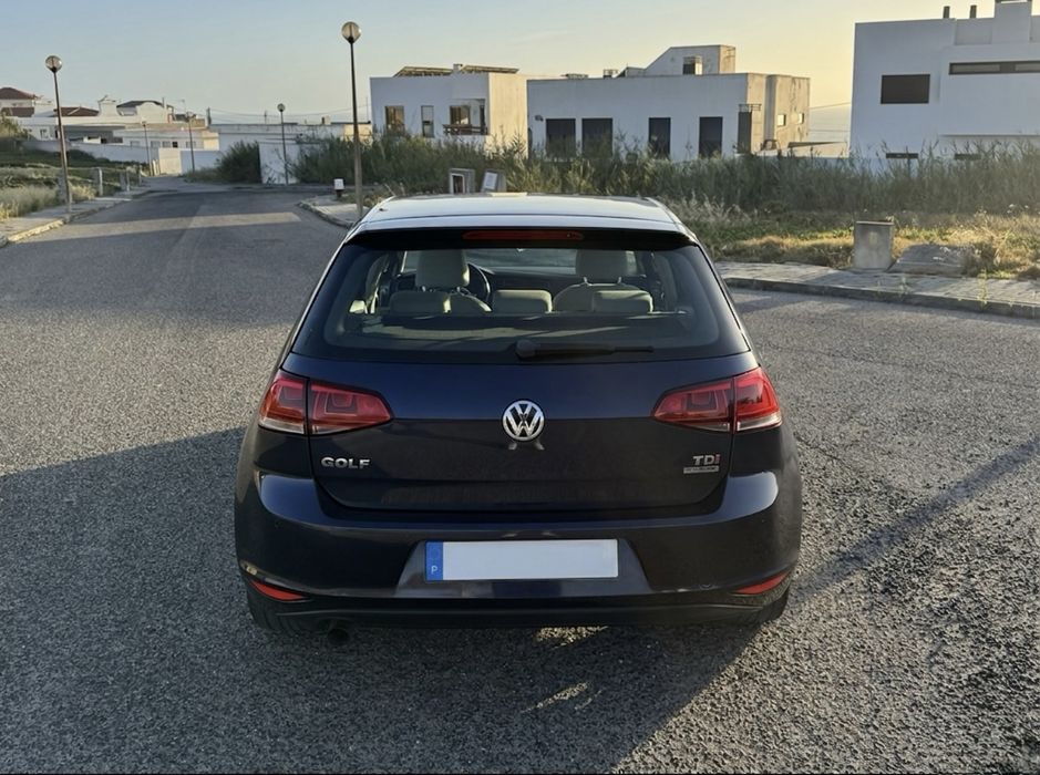 Volkswagen GOLF 7 1.6 TDI HIGHLINE