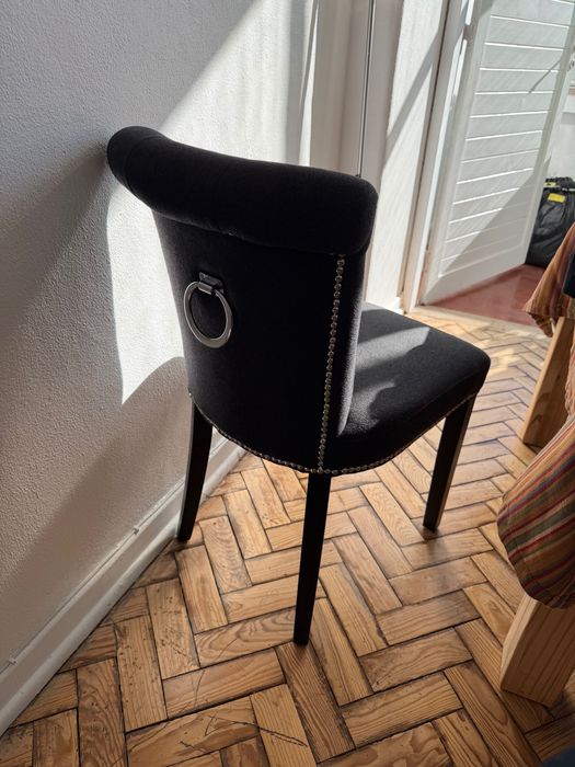 Lote de 8 cadeiras em tecido acolchoadas – Bom estado