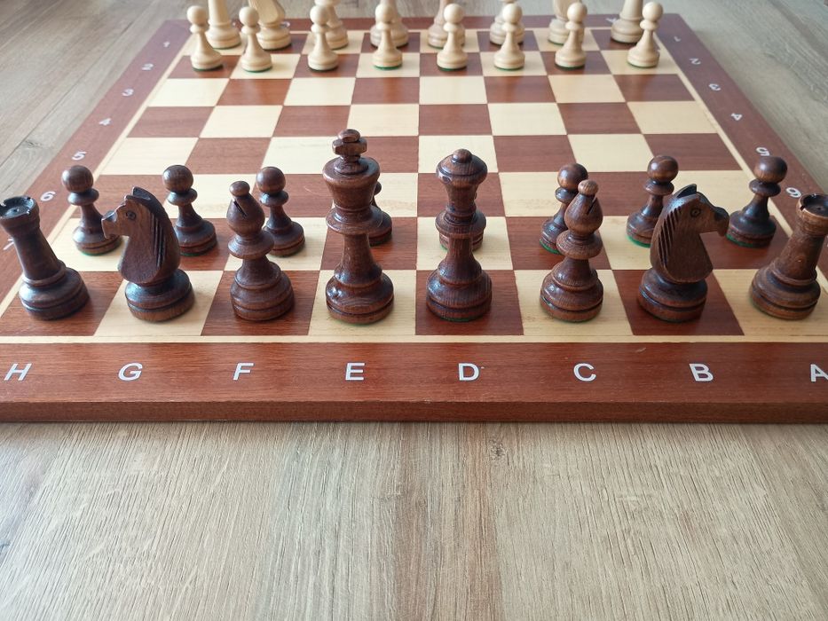 Zestaw szachowy turniejowy