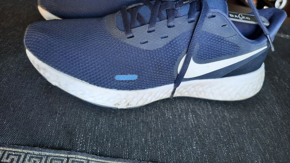 Buty sportowe firmy NIKE