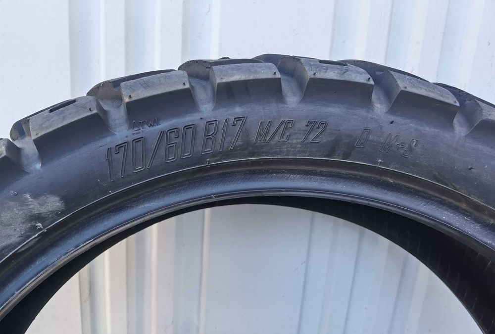 Pneus Motoz praticamente novos para GS ou GSA