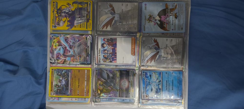 Cartas Pokémon  para quem gosta colecionar