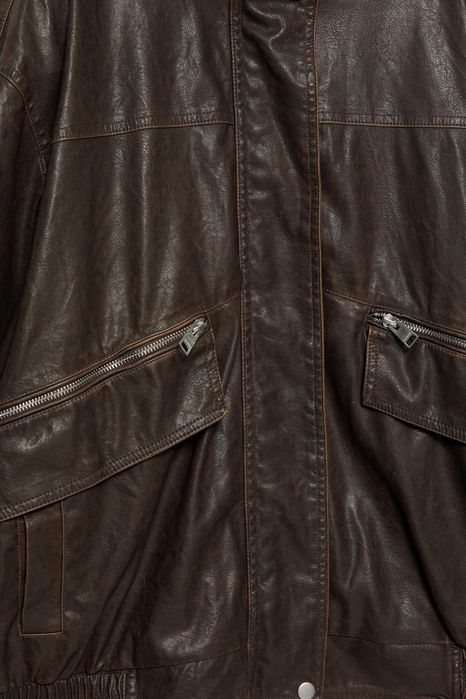 Куртка Pull & Bear зі штучної шкіри вільного крою