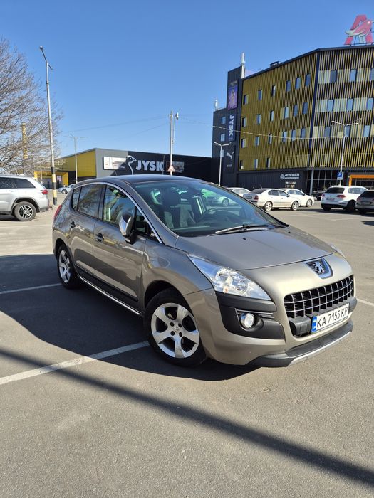 Продаю Peugeot 3008 2.0HDi, 2012  АКПП Aisin