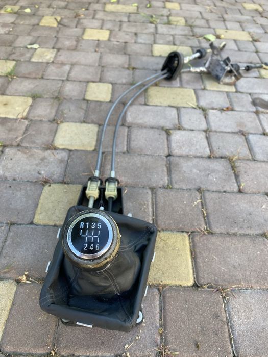 Комплектом кулиса троси МКПП Opel Vectra C Signum 1.9 3.0