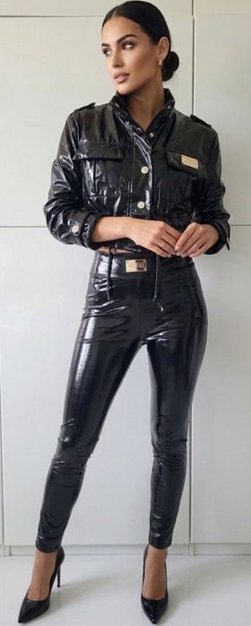 Komplet lakierowany Agatha Fashion