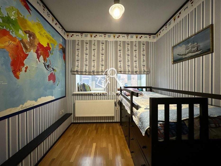 Продаж будинку по вул. В.Бизова ( Якіра )