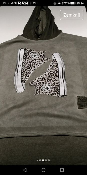 Bluza damska z kapturem.