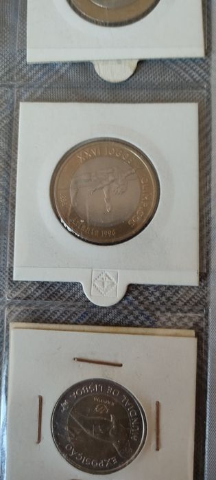 Lote moedas coleção 200 e 100 escudos