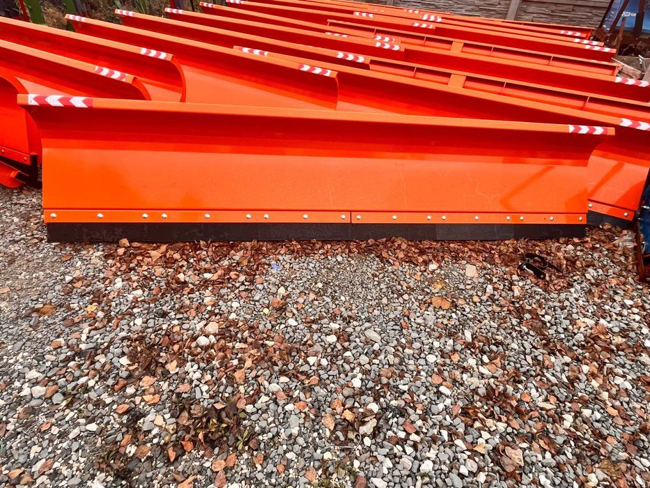 Pług śnieżny spych do śniegu do tura euro TUZ