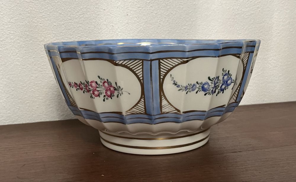 Saladeira origem França