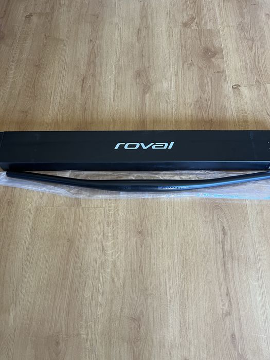 Guiador BTT em carbono Specialized Roval Control 780mm x 35.0mm Flat
