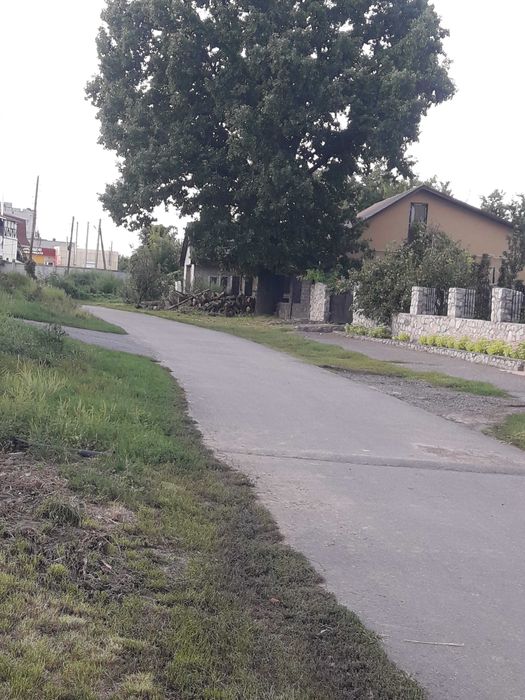 Продаж двоповерхового будинку в центрі м. Чорнобай