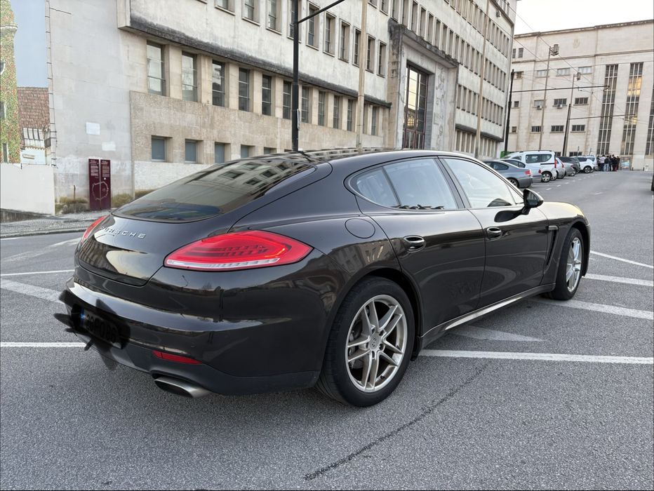 Porsche Panamera Nacional