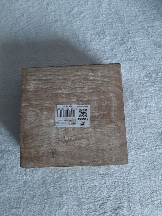 Vende se caixa de madeira dos Mochos  guarda joias