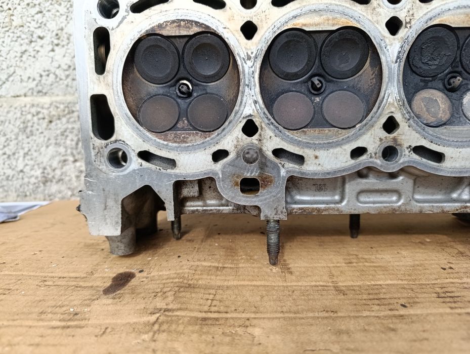 Гбц головка блока 1.8 B Ford Focus Mondeo mk3 C-Max Volvo s40 V50 Mazd