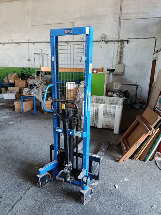 Porta paletes de elevação manual