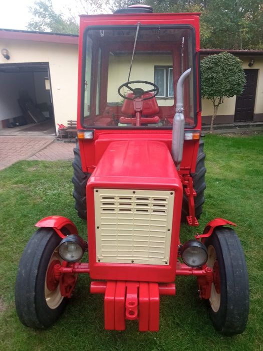 Traktor T25 Wladimirec