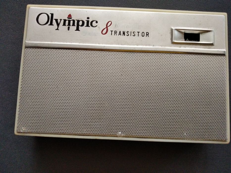 Rádio Olympic (antigo a pilhas)