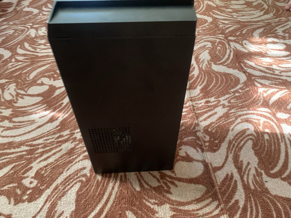 ДБЖ APC Smart-UPS C 1000VA Tower LCD з SmartConnect (SMC1000IC)