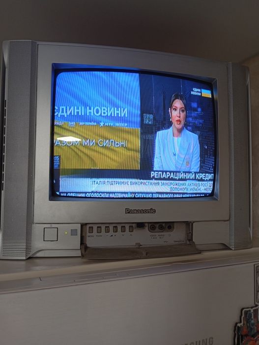 Телевізор 19 діагоналі б/у в хорошому стані