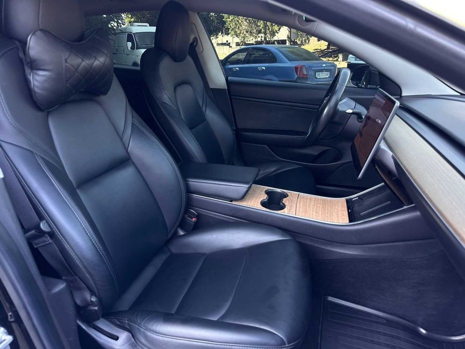 Продам Tesla Model 3 2019 р.