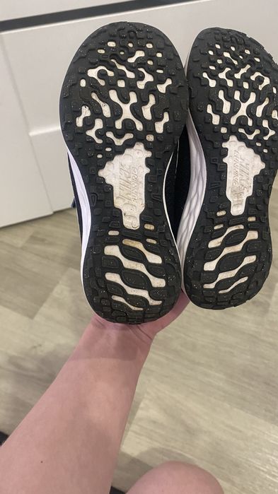 Кроссовки Nike Revolution 6 р. 27