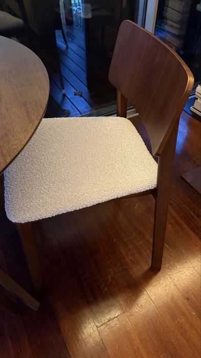 Mesa de jantar redonda + 4 cadeiras NOVO EMBALADO