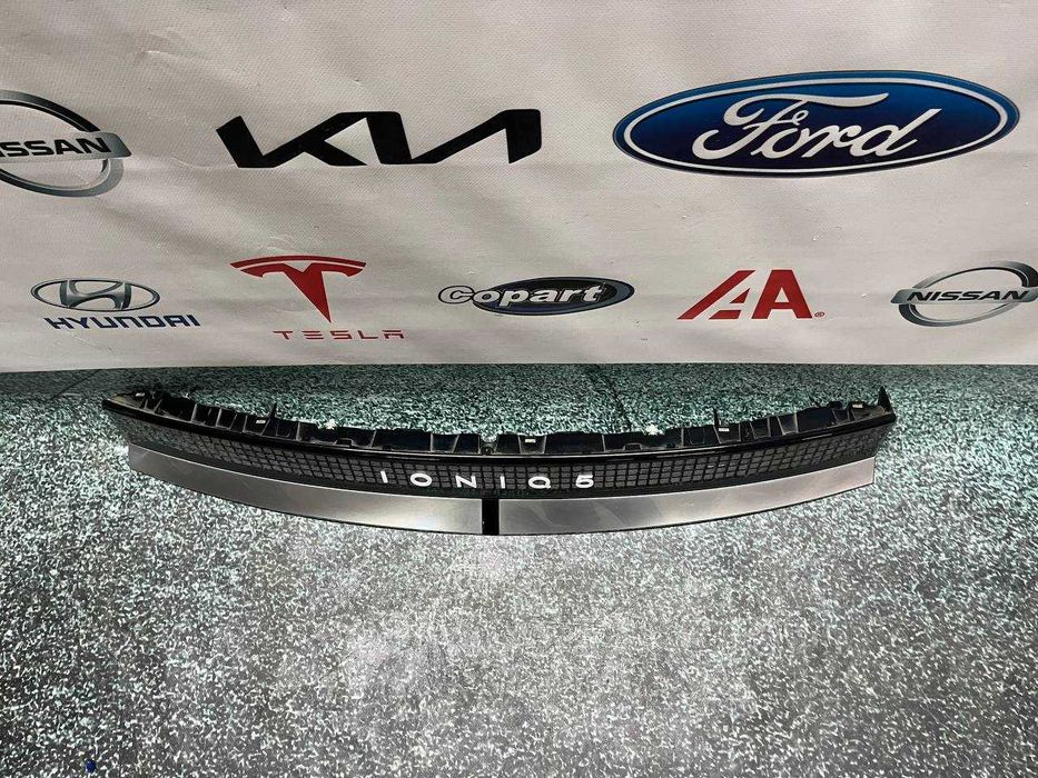 Ліхтар центральний задній Hyundai Ioniq 5