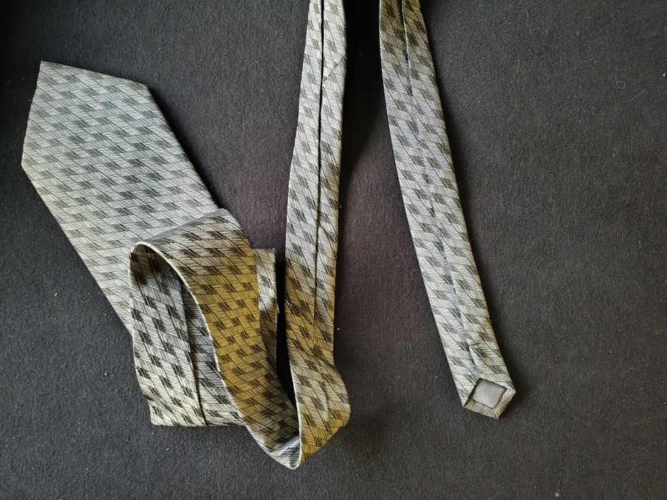 Klasyczny krawat BOSS Hugo Boss – 10 cm szeroki, szary | stalowy żakard