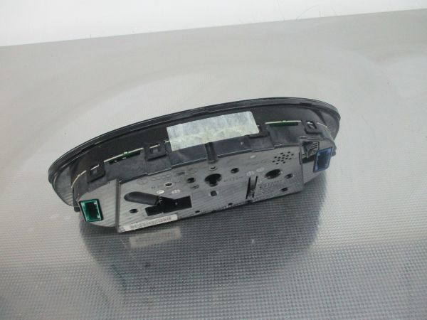Quadrante / painel de instrumentos VOLKSWAGEN Passat (3B3)