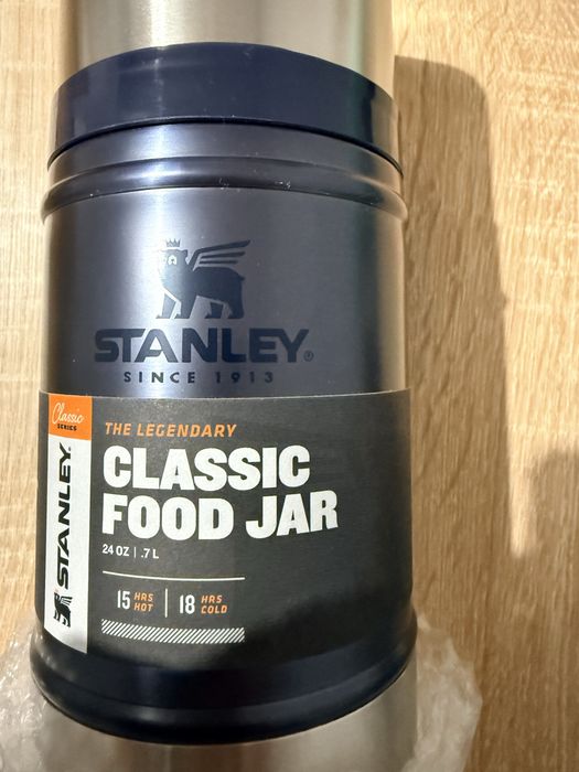 Новий термос для їжі Stanley Classic Food Jar 0.7 л (24 oz)