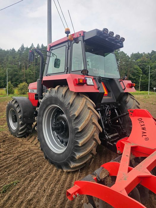 Ciągnik Case 2294 z Tuzem
