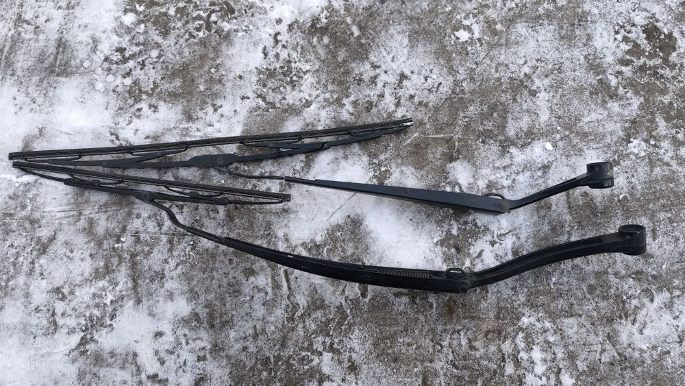 Продам дворники на nissan x-trail t31