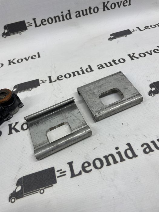 Кріплення товару в будці, кузові Renault Master 3