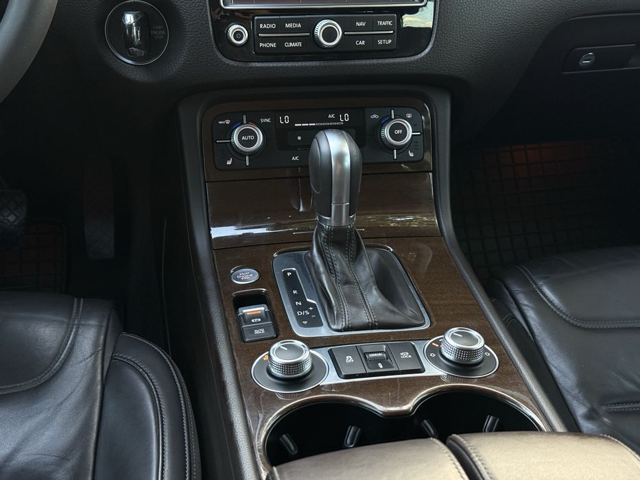 Volkswagen Touareg 2016 3.0 дизель